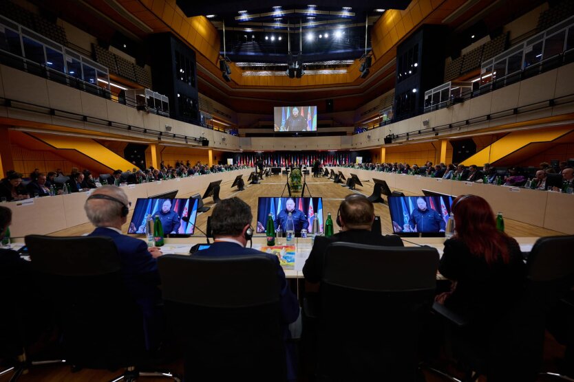Второй Парламентский саммит Международной Крымской платформы