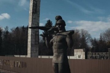 монумент славы