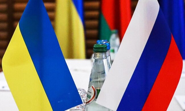 Переговори України та Росії