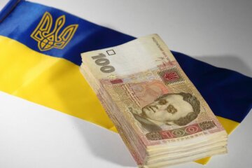 Виплати до Дня Незалежності України / Фото: Віталій Носач РБК-Україна