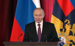 Владимир Путин, Илия Куса, Юрий Романенко, Санкции США против России