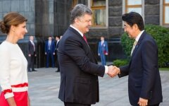 Синдзо Абэ и Порошенко