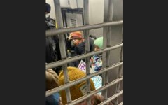 Зверье Путина бросило маленьких детей в автозаки за митинг "Нет войне!"