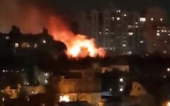 Пожар в Одессе, горит жилой дом