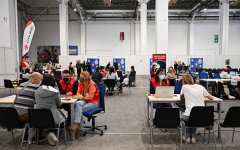 Українські біженці в Іспанії / Фото: gettyimages.com