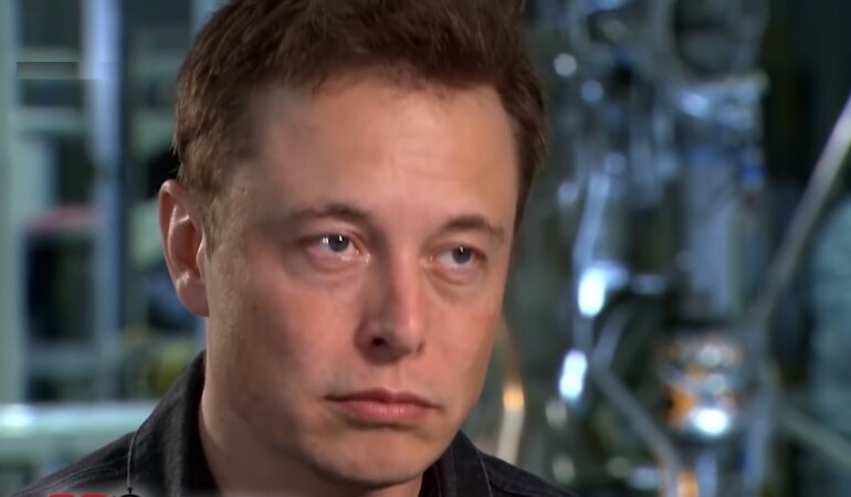 Гендиректор компании SpaceX Илон Маск