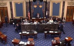 США выделят $2,2 триллиона на спасение экономики