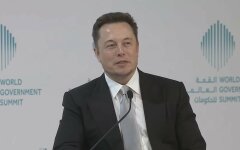 Илон Маск, перенос штаб-квартиры, Tesla