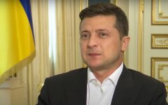 Зеленский придумал, кем заменить судей КСУ