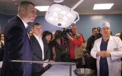 Ситуация с COVID-19 в Киеве, Виталий Кличко, нехватка медиков