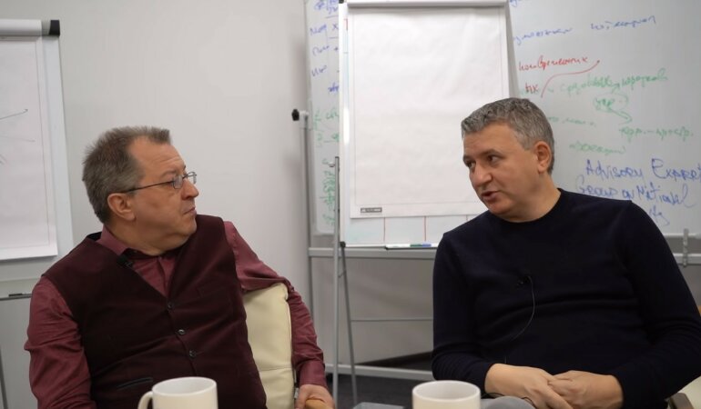 Сергей Дацюк, Юрий Романенко, Коронавирус в Украине, Стратегия борьбы с коронавирусом