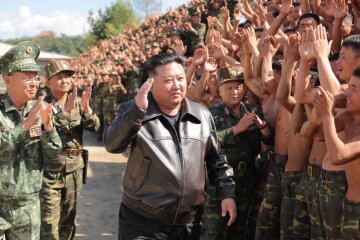 Ким Чен Ын