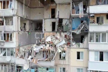 Взрыв на Позняках, взрыв в жилом доме киев