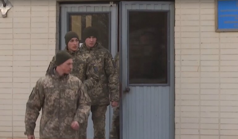 Смерть солдата, воинская часть, Киев