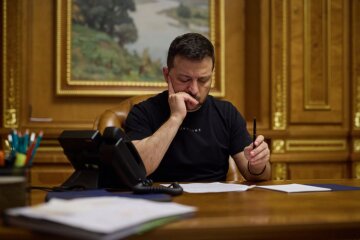 Зеленский созвонился с президентом ОАЭ: о чем говорили