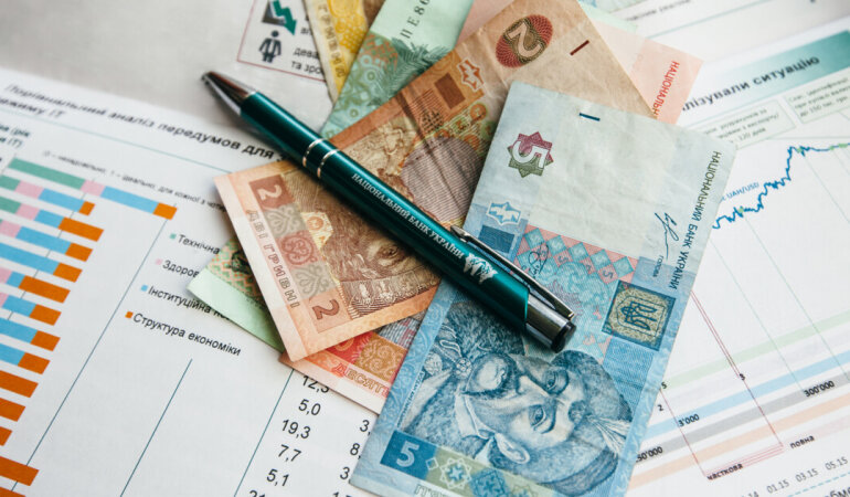 Учетная ставка и инфляция в Украине