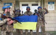 Бойцы ВСУ в Судже