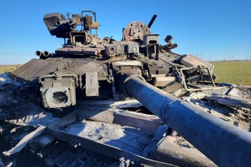 Разбитая бронетехника РФ в Украине
