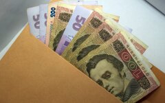 Частка багатих та бідних в Україні / Фото: Артема Пастуха