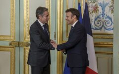 Ентоні Блінкен і Еммануель Макрон