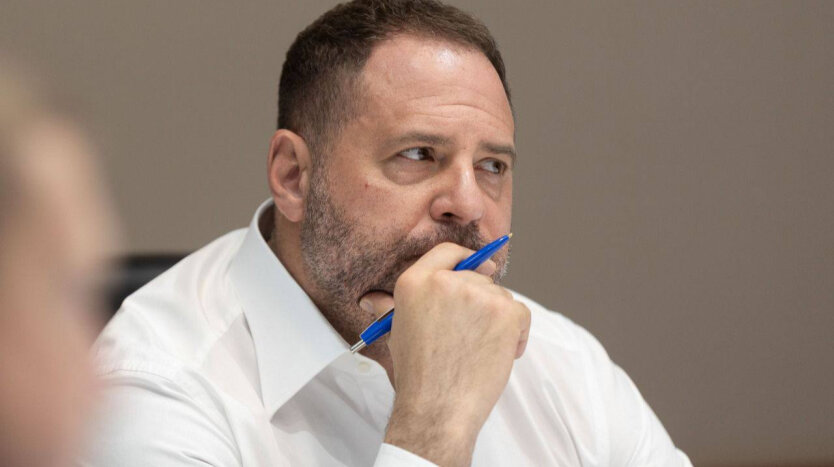 Андрей Ермак