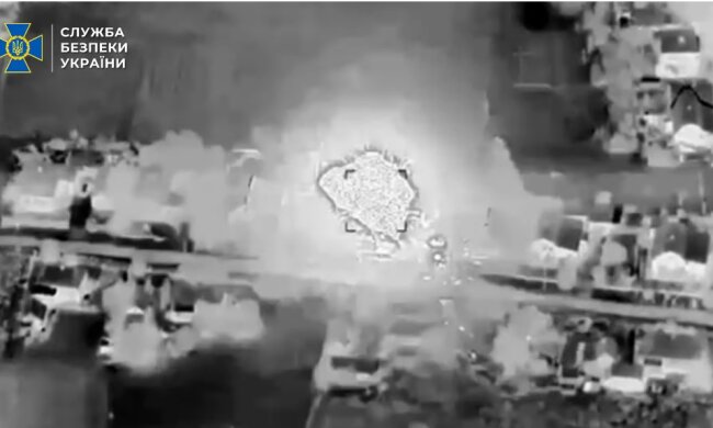 Сили безпілотних систем уразили 5 підстанцій в РФ, а СБУ вдарила по ворожих складах і базах