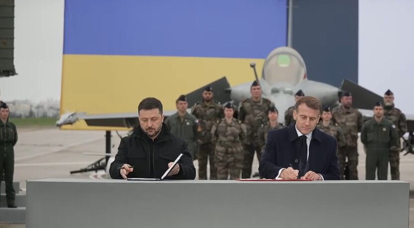 Владимир Зеленский и Эммануэль Макрон