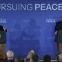 Трамп и Путин на прессконференции