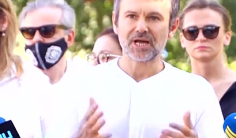 Святослав Вакарчук