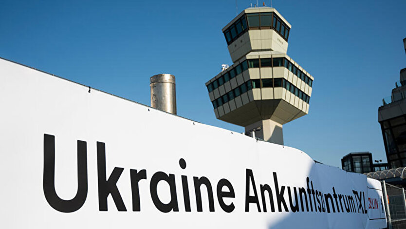 Украинские беженцы в бывшем аэропорту "Тегель"