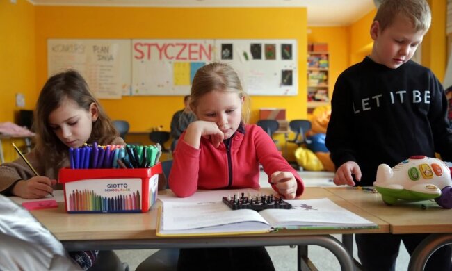 Школи у Польщі