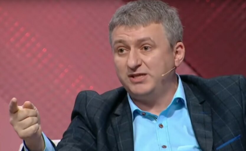 «Украине пора повзрослеть»: Романенко объяснил, что следует делать власти при коронавирусе