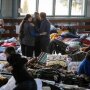 Українських біженців у Польщі позбавлять грошової допомоги та змусять покривати витрати: умови