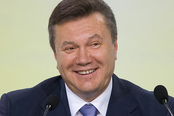 Янукович хочет пересмотреть бюджет