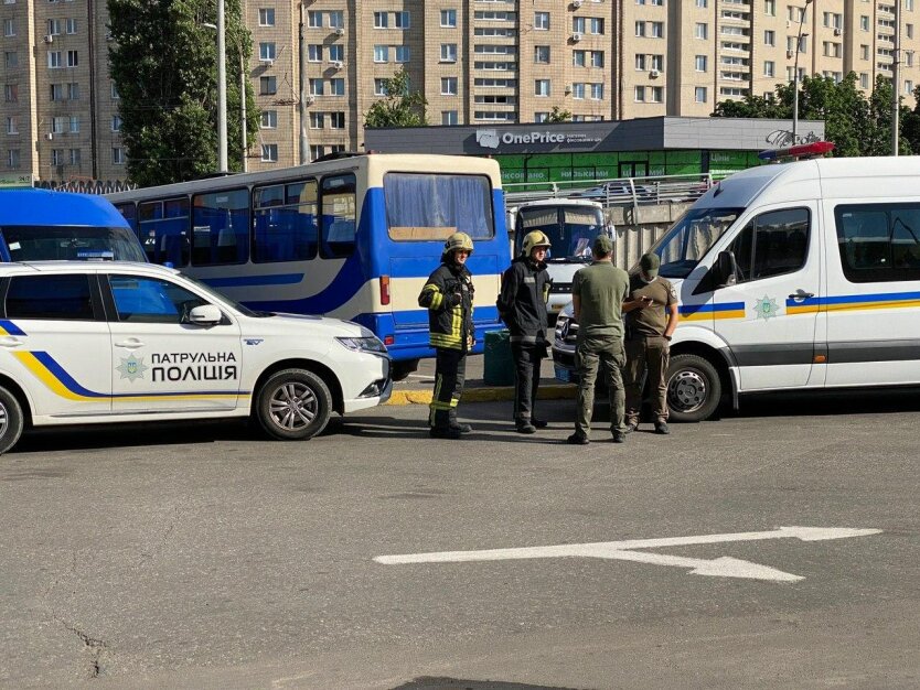 Киевский центральный автоквокзал заминировали. 