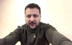 Зеленский описал сложную ситуацию с энергосистемой из-за постоянных обстрелов