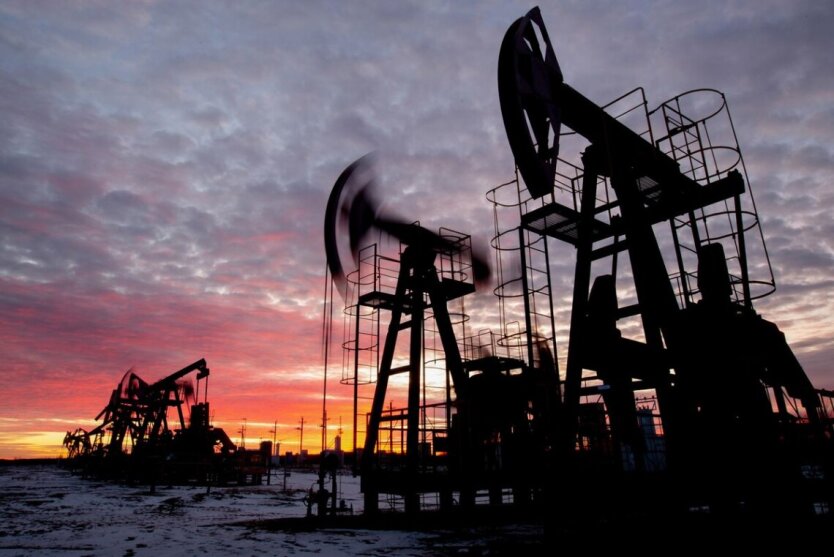Обмеження цін на російську нафту