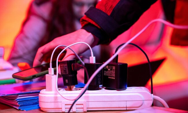 Скачки напряжения / Фото Getty Images