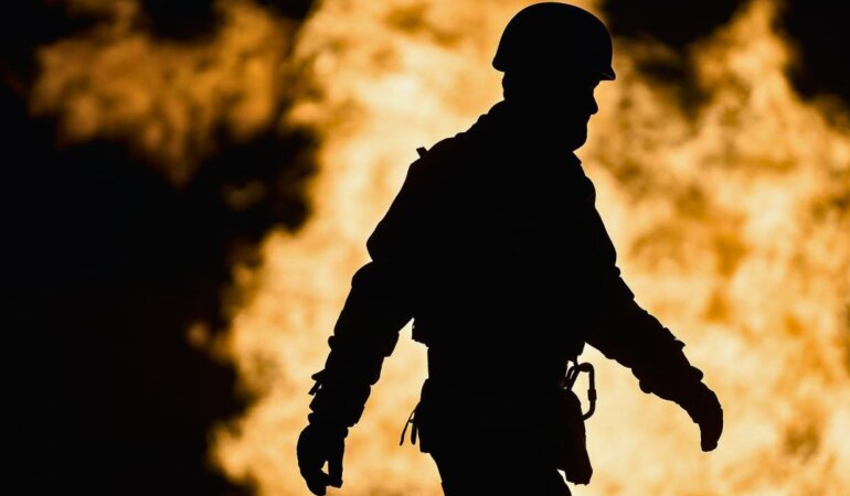 Спасатель ДСНС, ракетные обстрелы Украины