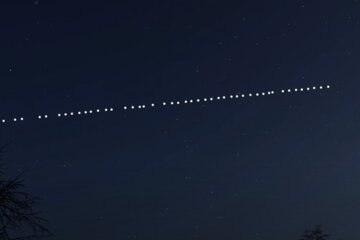 Спутники Starlink в небе
