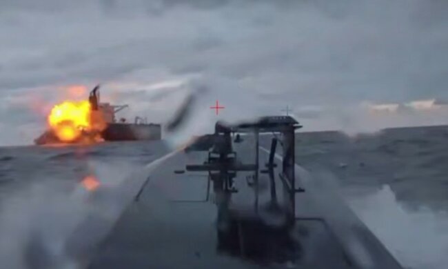 Удар по російському танкеру дронами