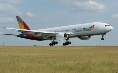 Asiana Airlines Boing 777