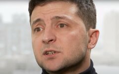 Украинцам показали зарплату Зеленского за июнь