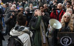 В столице Сербии протестующие студенты начали блокаду движения