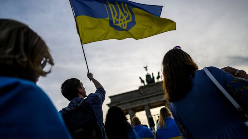 Допомога Україні / Фото: gettyimages.com