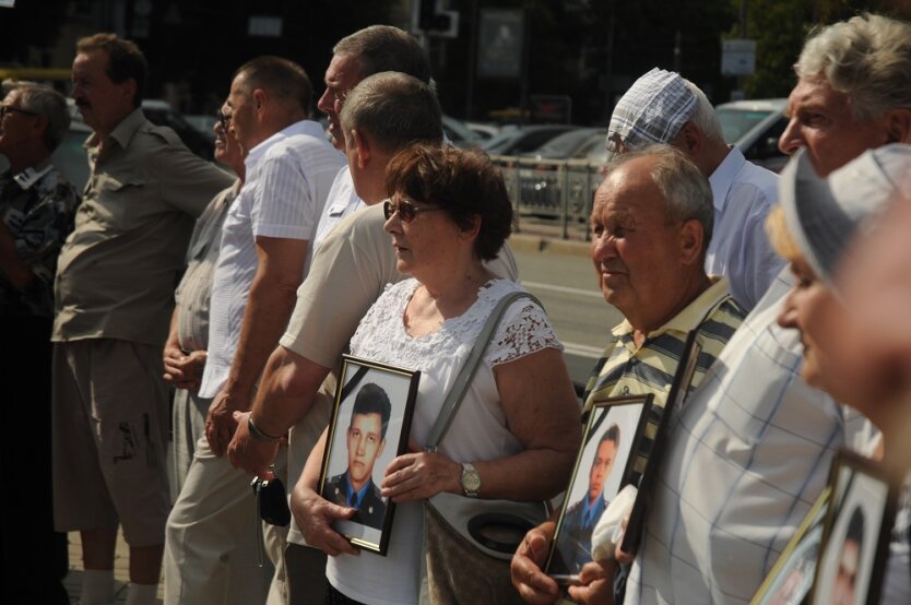 Митинг в поддержку милиции в парке Славы в Киеве 18 июля