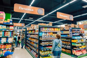 Продукты в Украине: Ашан,  Novus и Varus показали цены на дефицитные соль, сахар и соду
