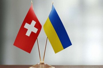 Швейцарія та Україна