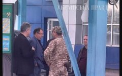 Экс-президент Петр Порошенко на границе с Польшей