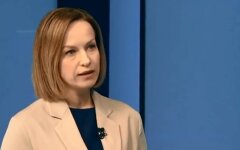 Министр социальной политики Марина Лазебная